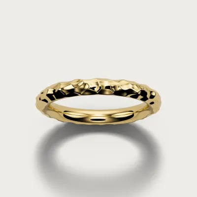Wide Hammered in yellow gold