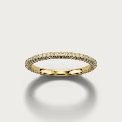 Pavé Knife Edge in yellow gold